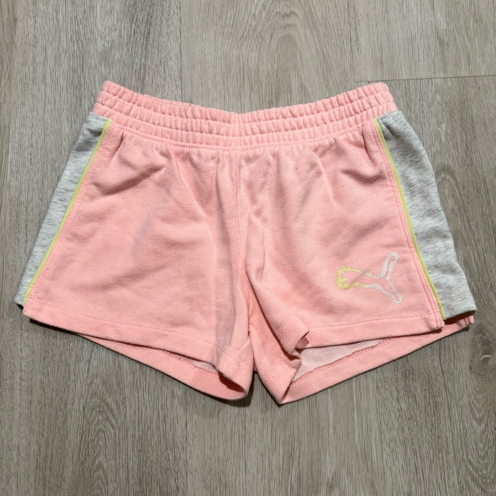 Kids Puma Girls Pink Gray Logo Sweat Shorts Athletic Activewear M 8/10